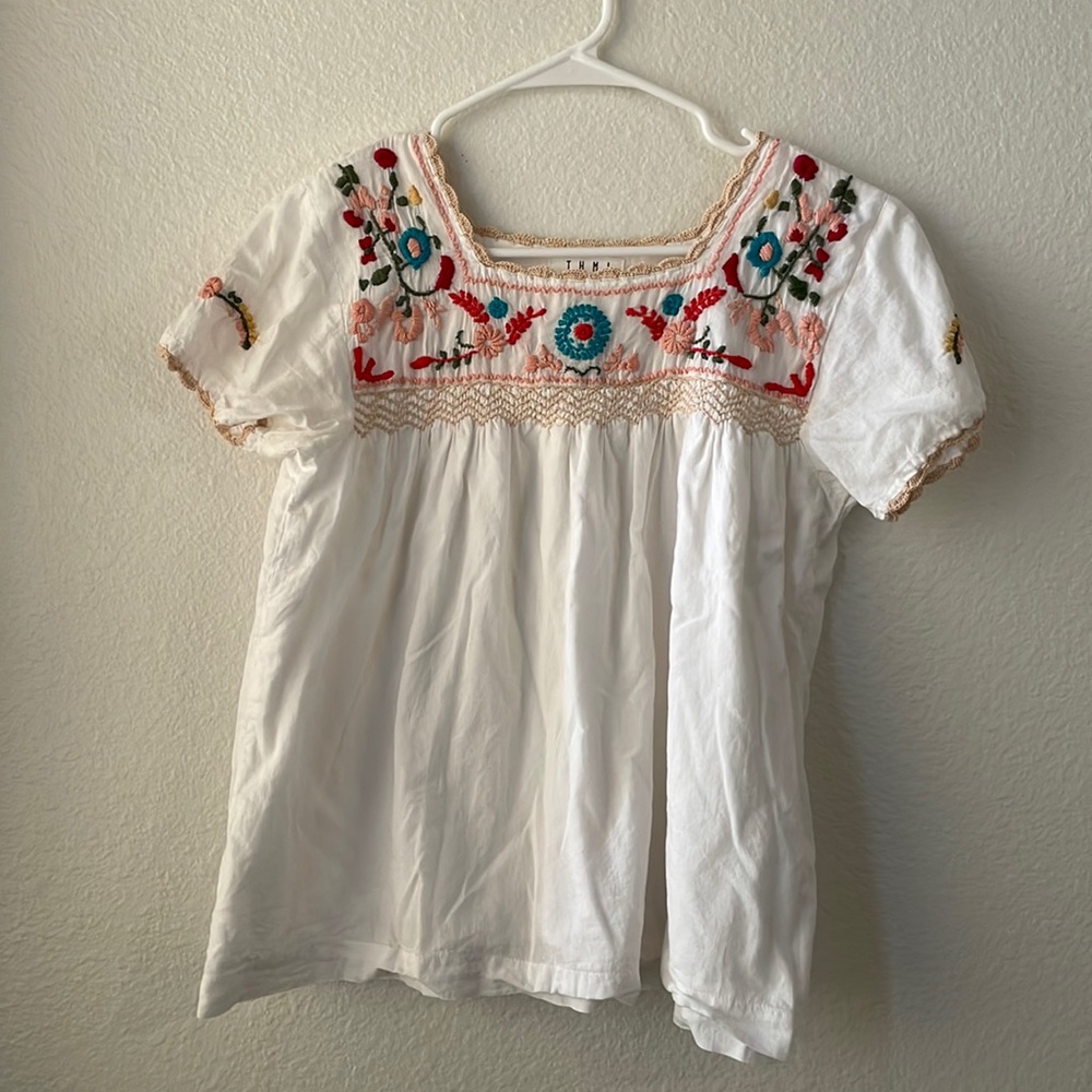 THML embroidered 100% cotton top with crochet trim size xs